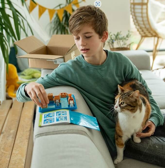 Gatos y Cajas - Juego de mesa - SMART GAMES - Desde 7 años Board Games
