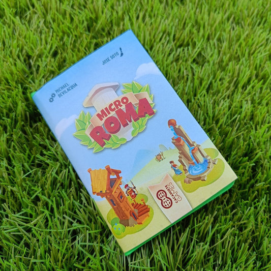 Jugamos a Micro Roma un juego en solitario No todos los dias tenemos la oportunidad de construir Roma 😅. Hasta hoy que hemos jugado a Micro Roma, un juego para jugar en solitario. En Micro Roma irenos colocando edificios, ciudadanos, senadores, pretorian
