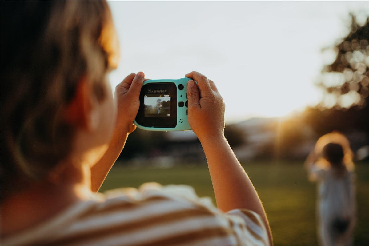 Cámara Digital Infantil KIDYCAM Roja – Para niños de 3 a 8 años – Fomenta su creatividad y atención