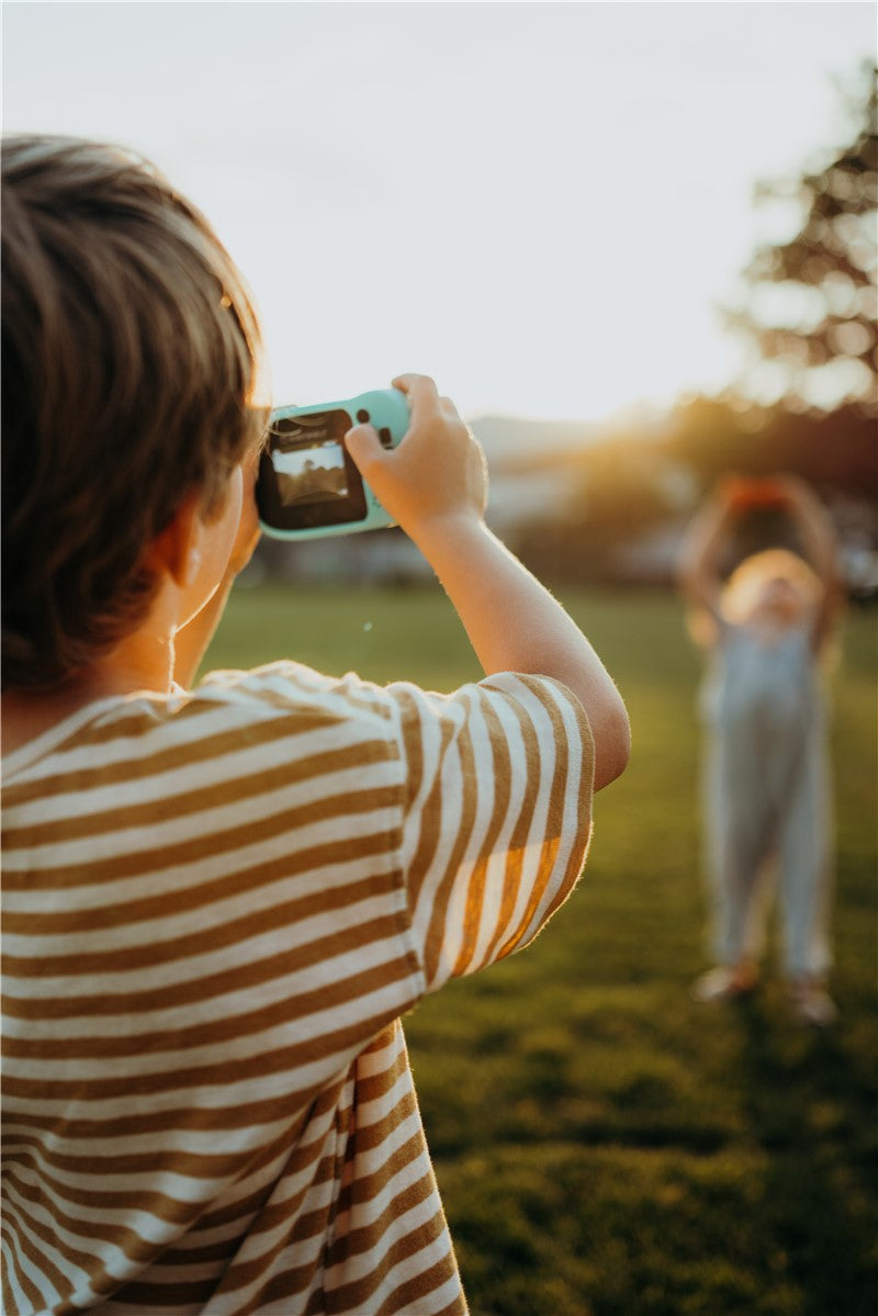 Cámara Digital Infantil KIDYCAM Cyan – Para niños de 3 a 8 años – Fomenta su creatividad y atención