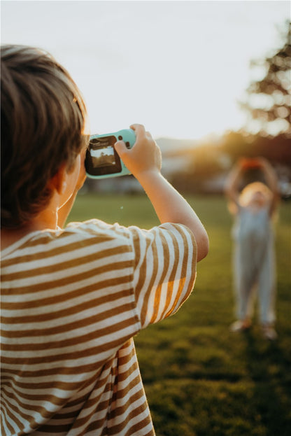Cámara Digital Infantil KIDYCAM Cyan – Para niños de 3 a 8 años – Fomenta su creatividad y atención