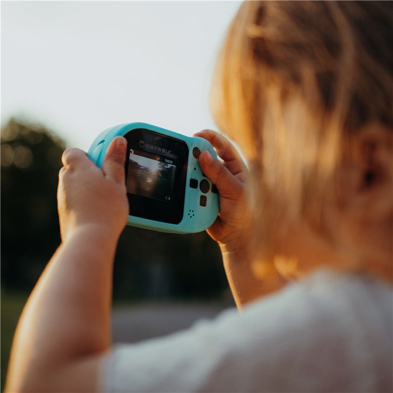 Cámara Digital Infantil KIDYCAM Cyan – Para niños de 3 a 8 años – Fomenta su creatividad y atención