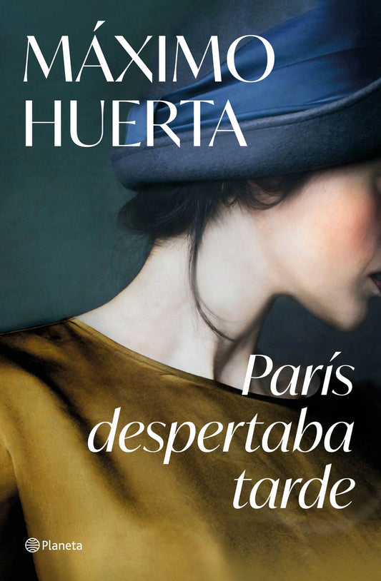 PARIS DESPERTABA TARDE | Huerta, Máximo