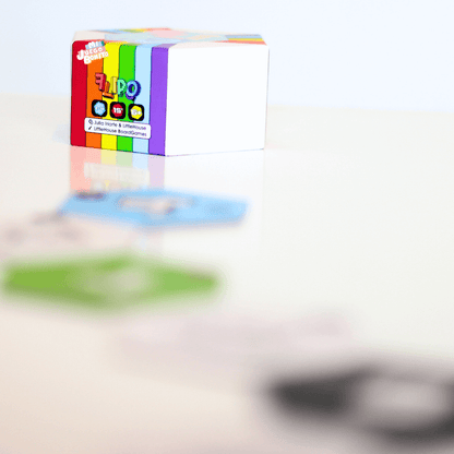 Fl1p0 - Juego de mesa - Little House Board Games - Desde 6 años - Flipo
