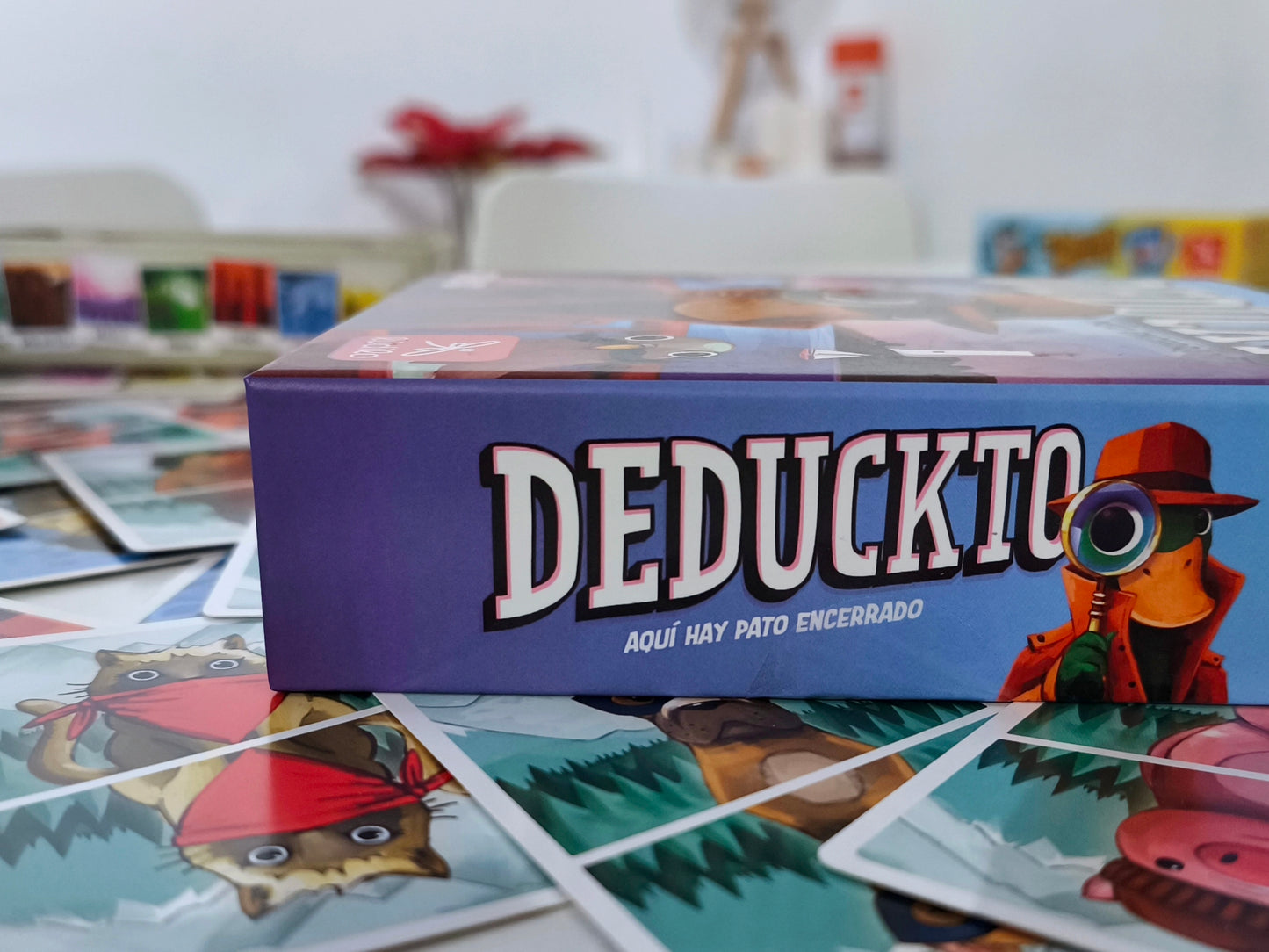 Deduckto - Juego de mesa - Ludilo - 2-4 jugadores - 8+ años - 15 min