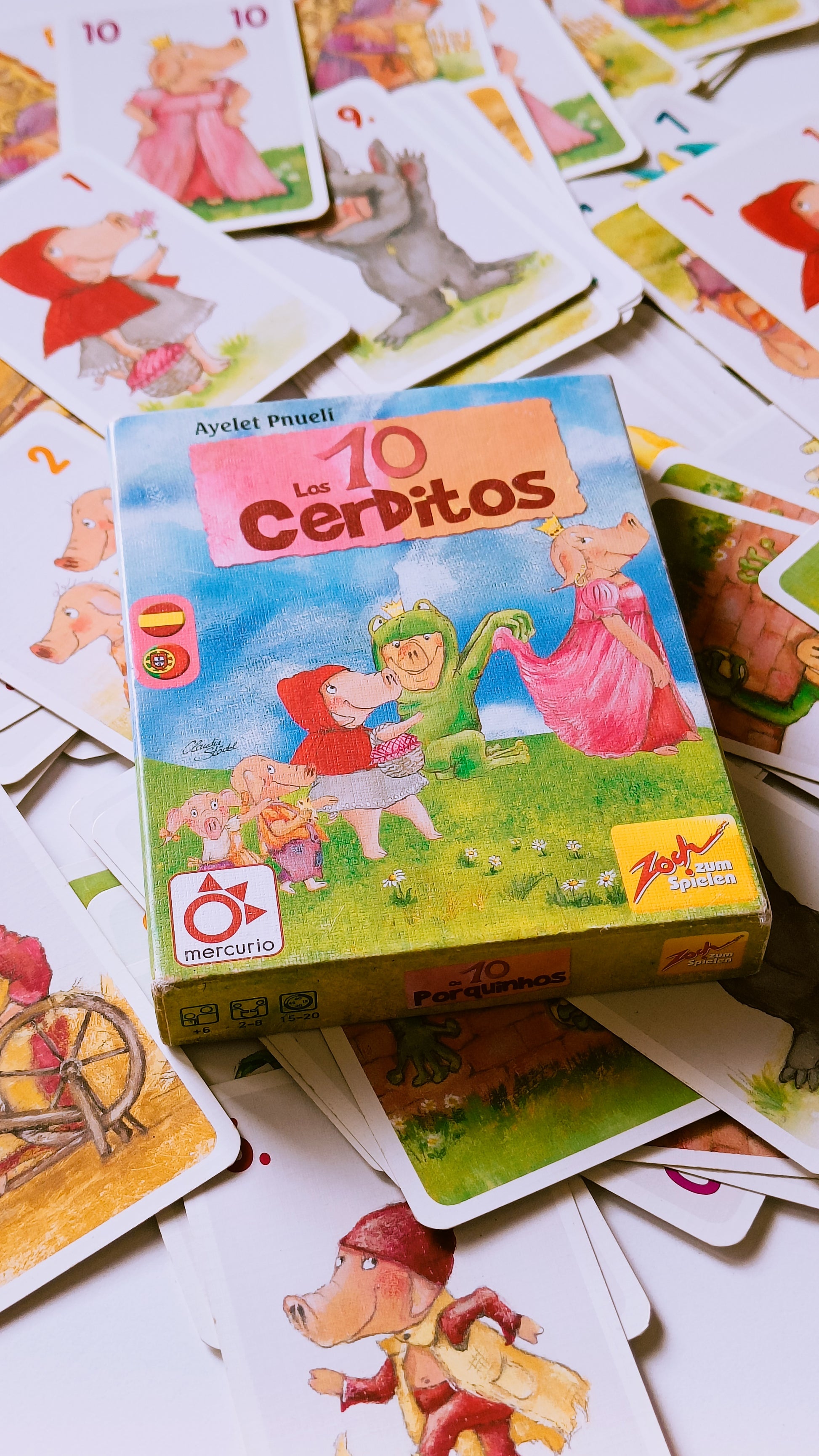 Los 10 Cerditos – Sumas hasta 10, decisiones rápidas y un montón que nadie quiere regalar  6+ años · 2-8 jugadores · 15-20 minutos · Mercurio
