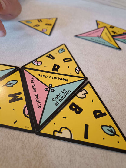 P de Pizza - Mercurio - Party Game de Cartas, palabras y rapidez - 2-4 Jugadores, 15 min