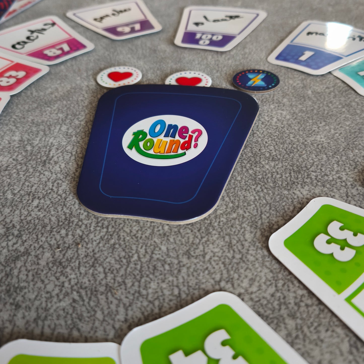 One Round - Juego de mesa - Devir - 2-12 jugadores - 8+ años - 15 min