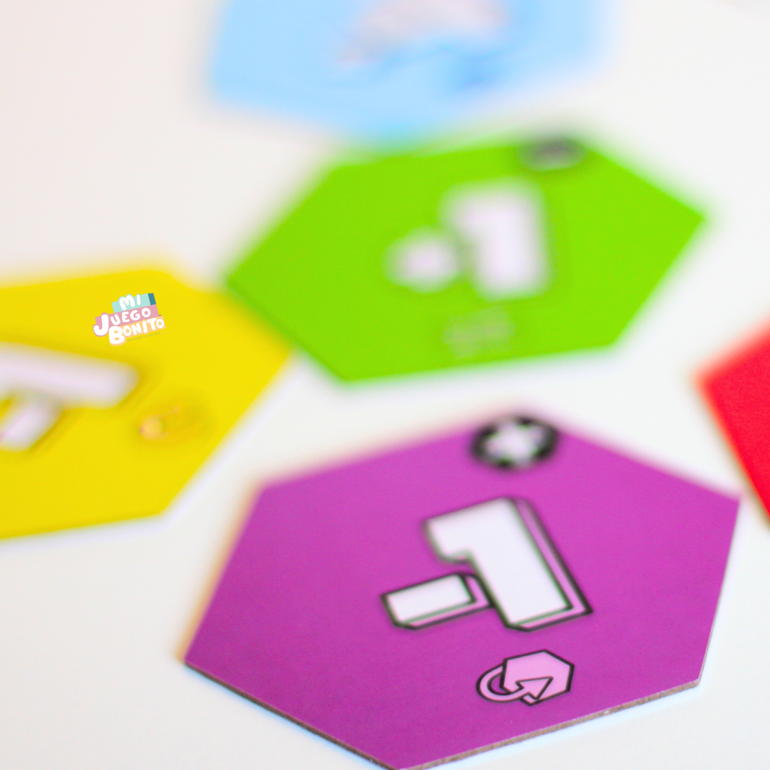 Fl1p0 - Juego de mesa - Little House Board Games - Desde 6 años - Flipo