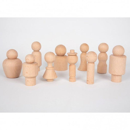 10 figuras de madera de miembros de la comunidad Tickit
