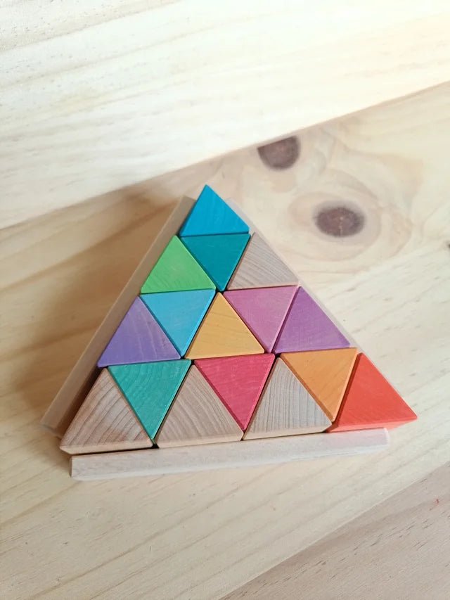 16 prismas triangulares madera - Ocamora - Mi Juego Bonito