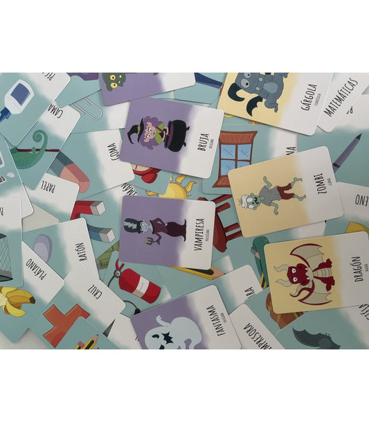 El Colegio Encantado - Juego de mesa - Atomo - Desde 6 años Board Games