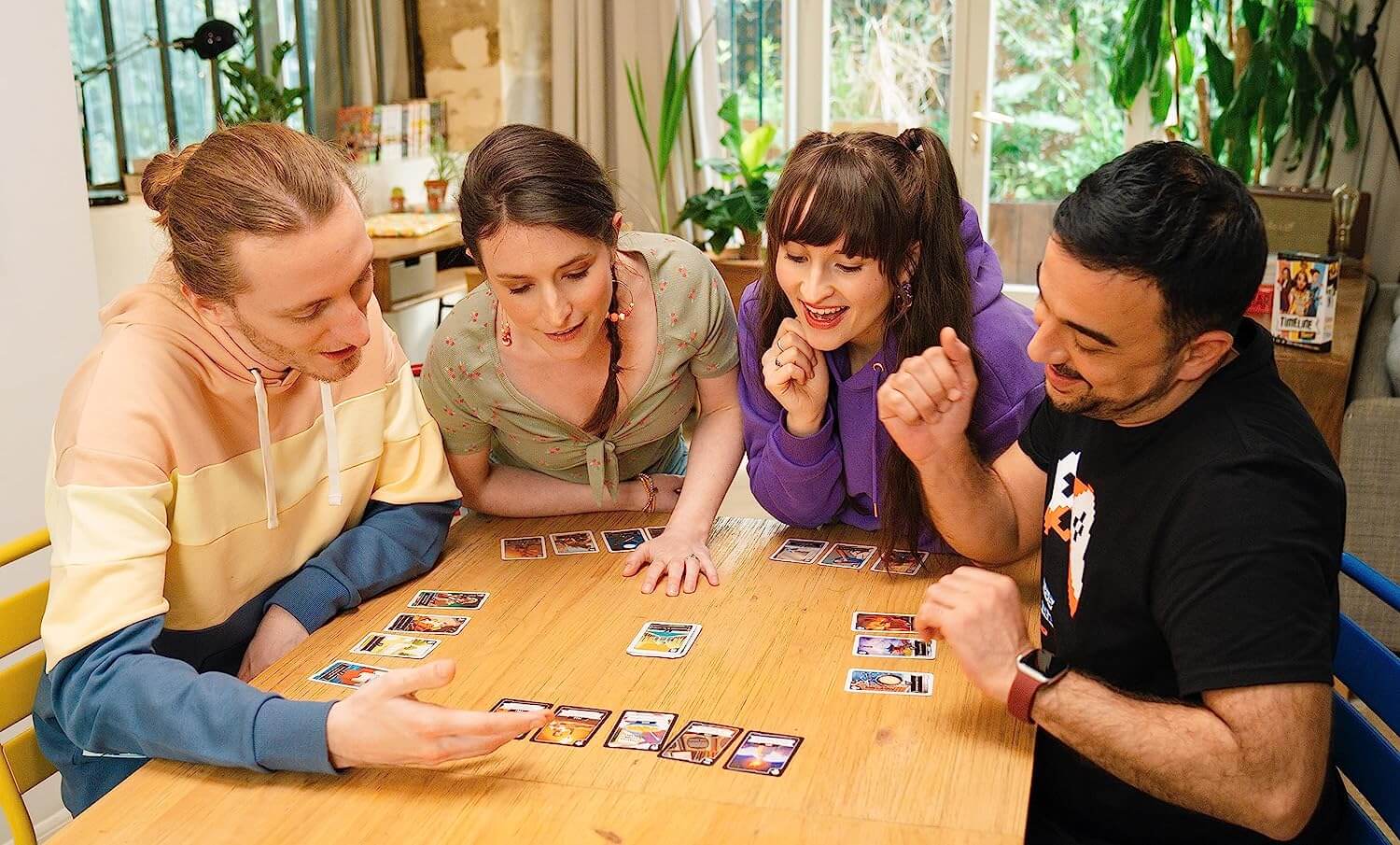 Timeline Twist Pop Culture - Juego de mesa cooperativo desde los 7 años - Mi Juego Bonito